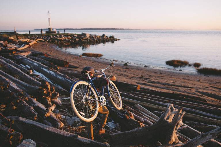 Cyclist in Richmond Bay - Credit Tourism Richmond